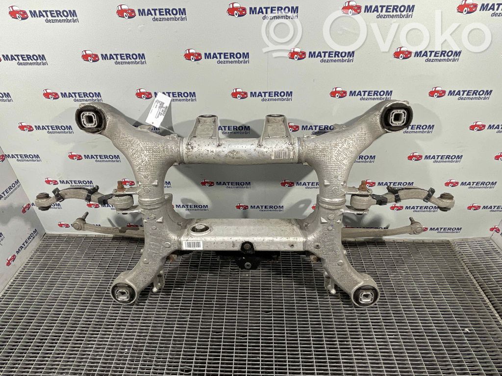 BMW 7 F01 F02 F03 F04 Grinda punții spate
