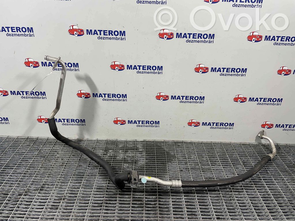 Mitsubishi Lancer VIII Ilmastointilaitteen putki (A/C) 