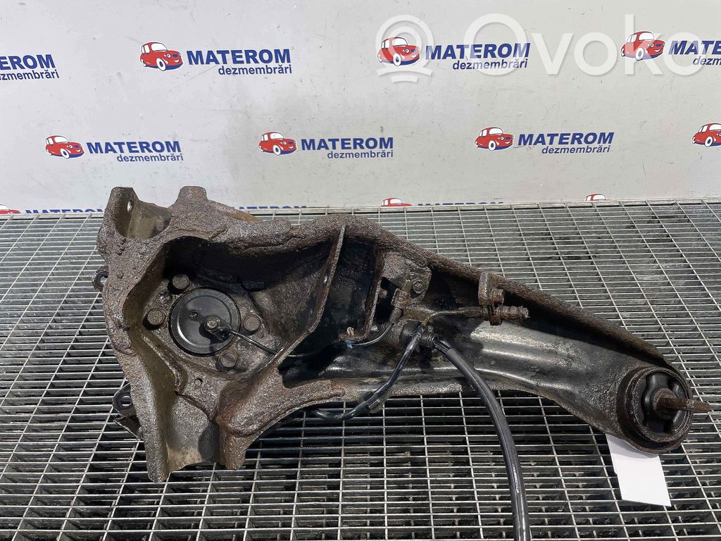Mitsubishi Lancer VIII Wahacz prowadzący osi tylnej 