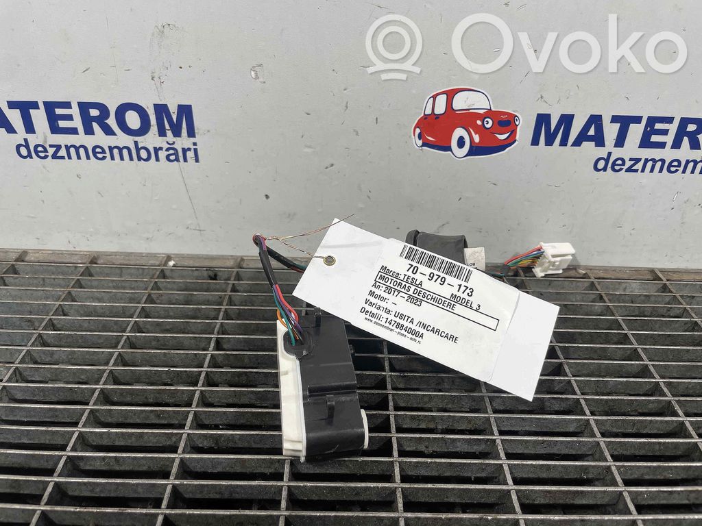 Tesla Model 3 Siłownik zamka tylnej klapy bagażnika