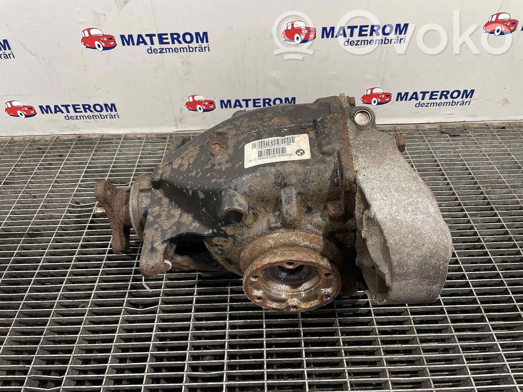 Rear differential   7592938