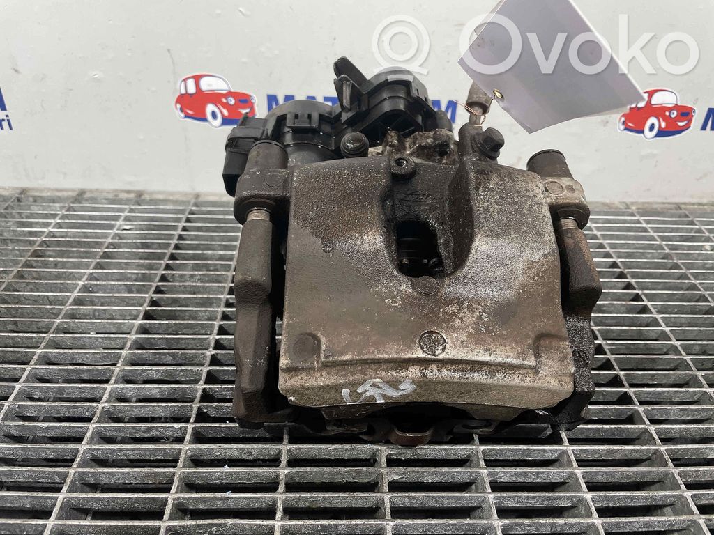 Mercedes-Benz C W205 Pinza del freno posteriore