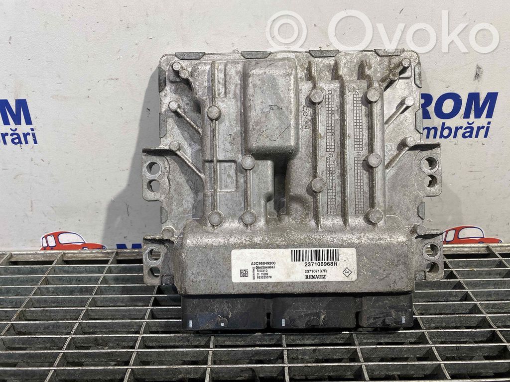 Engine control unit/module   237106968R