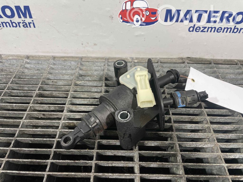 Ford B-MAX Cilindro maestro de embrague 