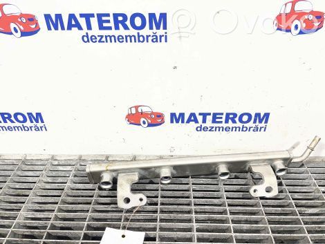 Dacia Duster II Kraftstoffverteiler Einspritzleiste Verteilerrohr 