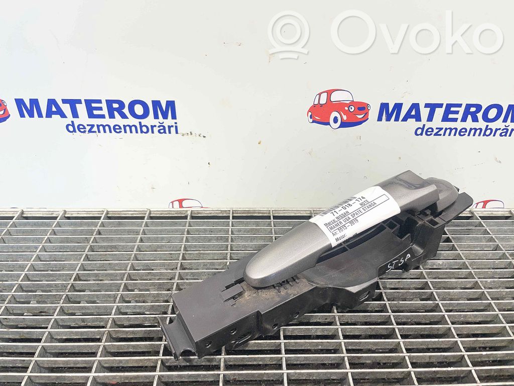 Nissan Note (E12) Manecilla externa puerta trasera 