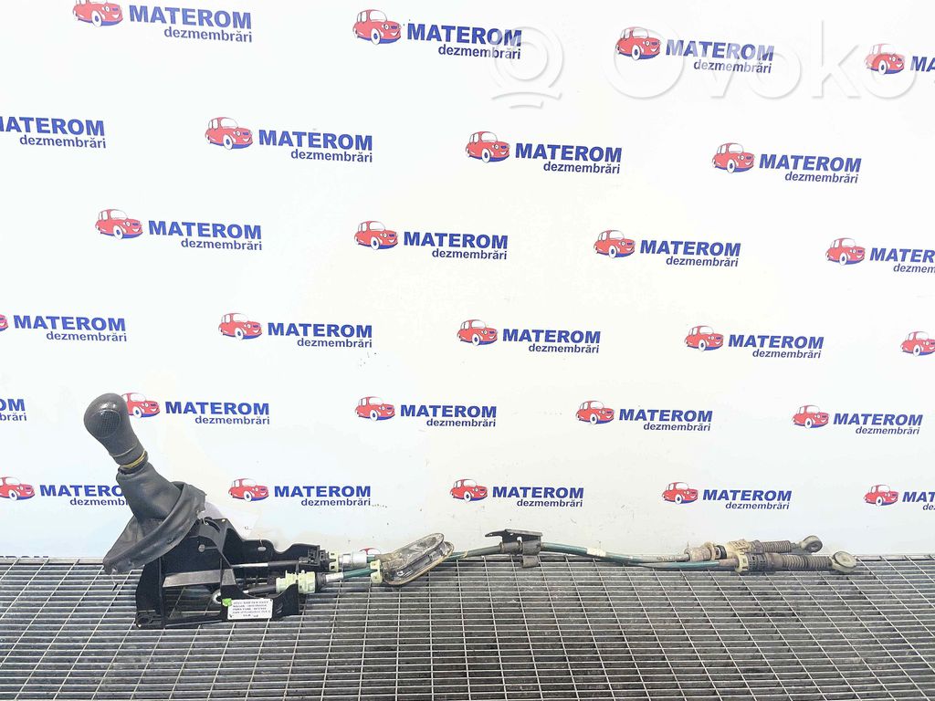 Nissan Note (E12) Pavarų perjungimo svirtis 