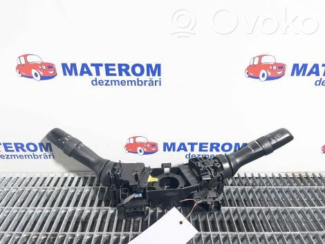 Toyota Avensis T270 Indicator stalk