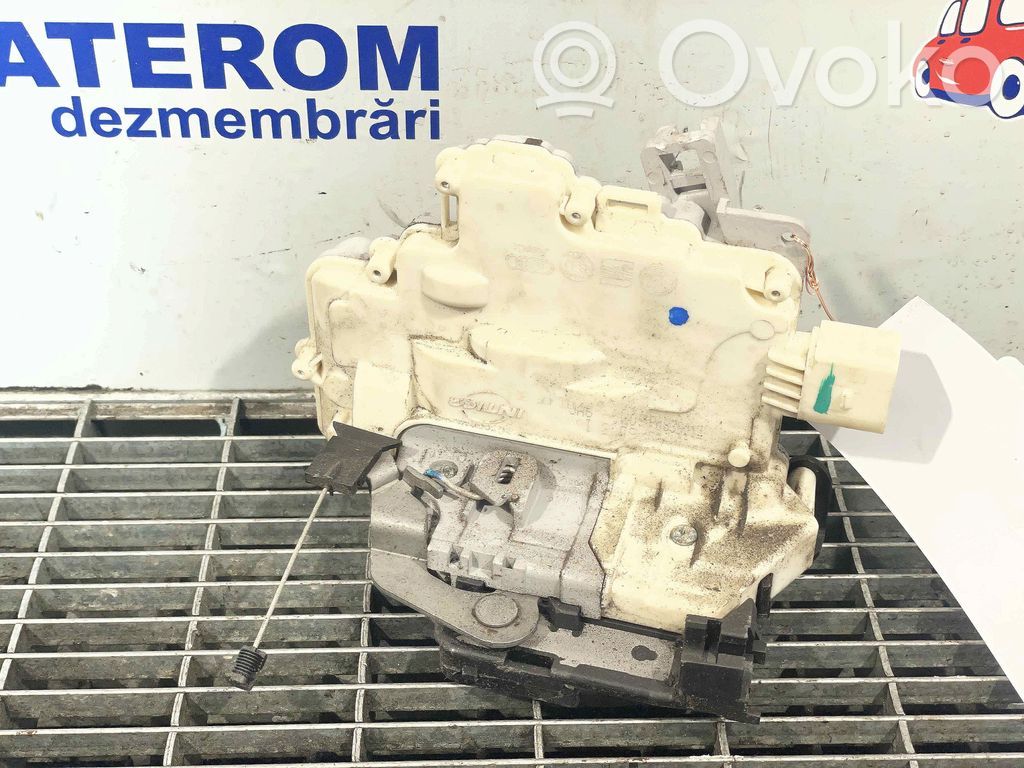 Seat Altea Takaoven lukko 