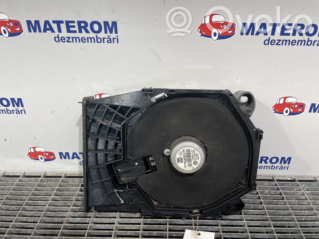 BMW X1 E84 Etuoven kaiutin 