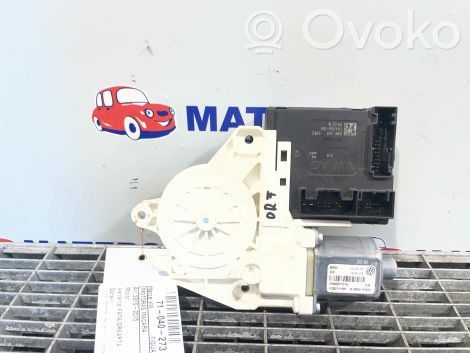 Volkswagen Tiguan Motorino alzacristalli della portiera anteriore 