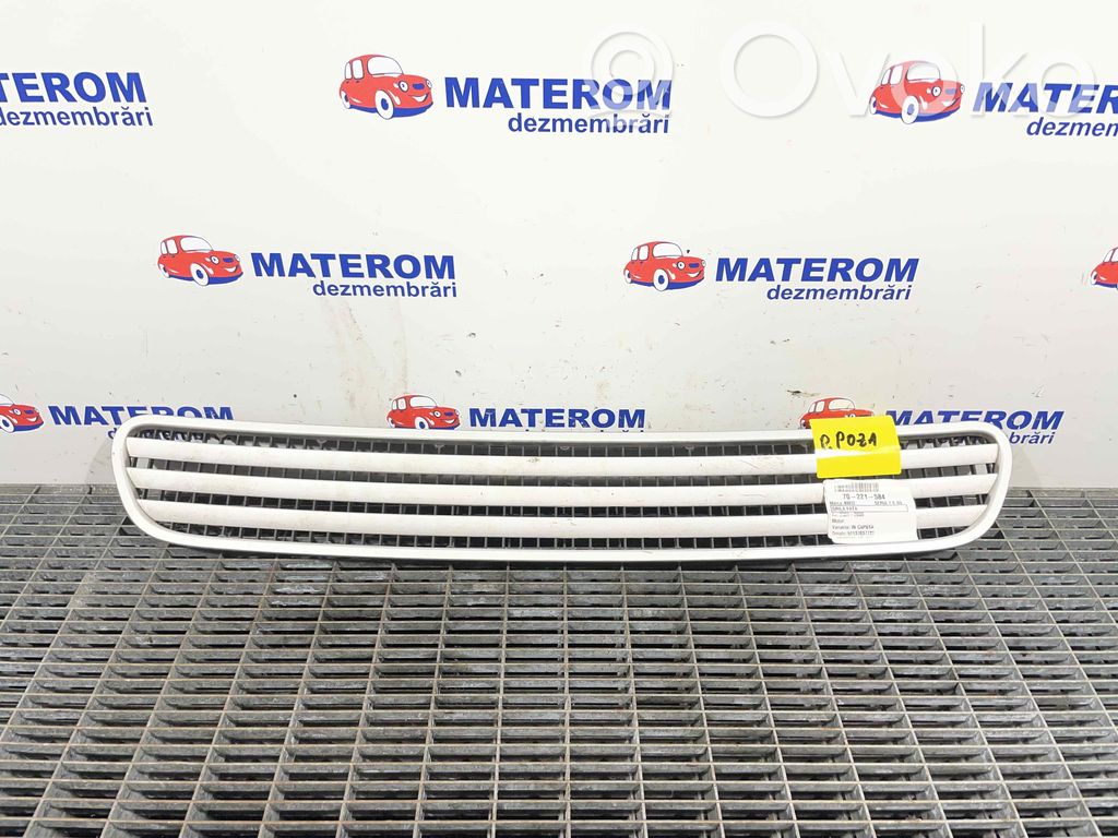 Maskownica / Grill / Atrapa górna chłodnicy   51137037727