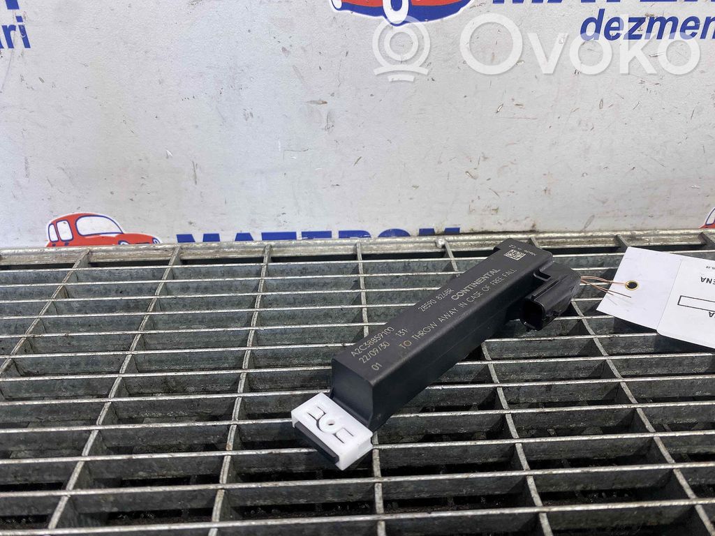 Renault Arkana Amplificator antenă aeriană 