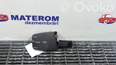 Ford Focus Interruptores/botones de la columna de dirección 