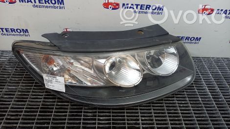 Hyundai Santa Fe Lampa przednia 