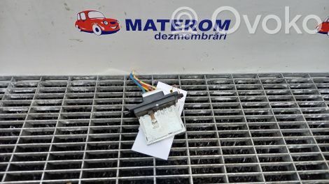 Nissan Micra Heizungslüfter Regler Widerstand