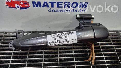 Toyota RAV 4 (XA40) Klamka zewnętrzna drzwi tylnych