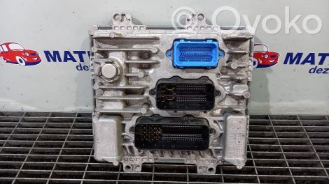 Opel Insignia B Sterownik / Moduł ECU