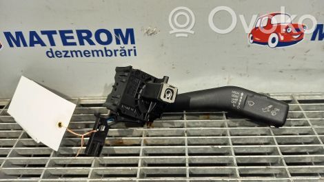 Skoda Superb B6 (3T) Wiper switch 