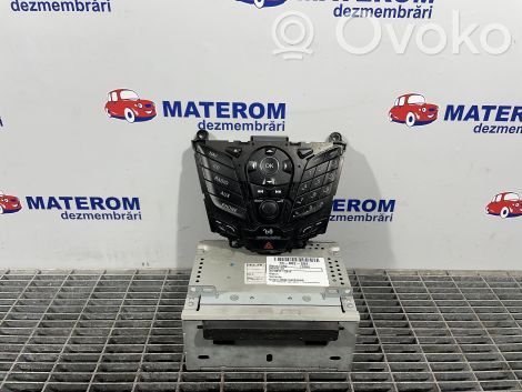 Ford Focus Panel / Radioodtwarzacz CD/DVD/GPS 