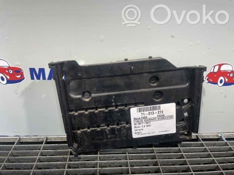 Ford Focus Bezpiecznik / Przekaźnika akumulatora 