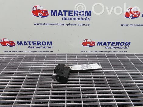 Audi A4 S4 B8 8K Rankinio stabdžio jungtukas