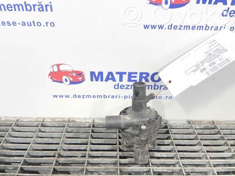 Mercedes-Benz S W222 Pompe à eau de liquide de refroidissement