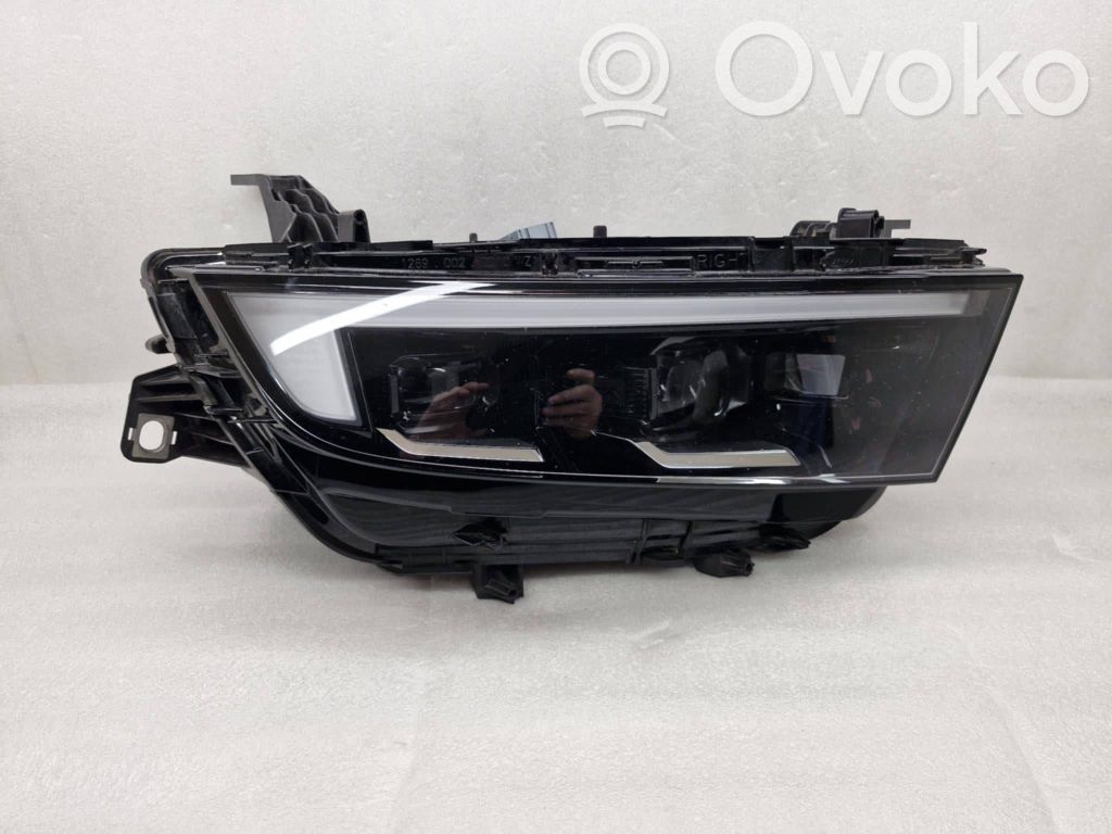 Opel Astra L Scheinwerfer 