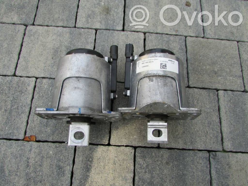 Porsche 911 992 Engine mount vacuum valve 