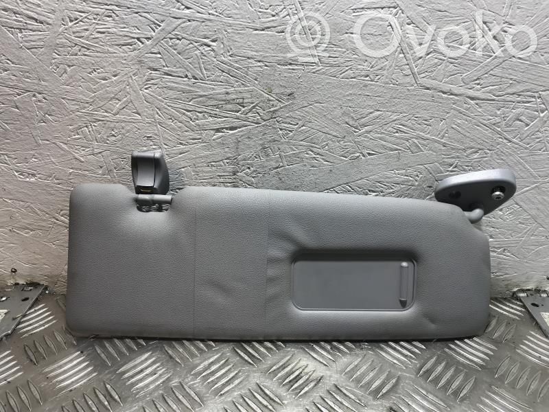 Sun visor