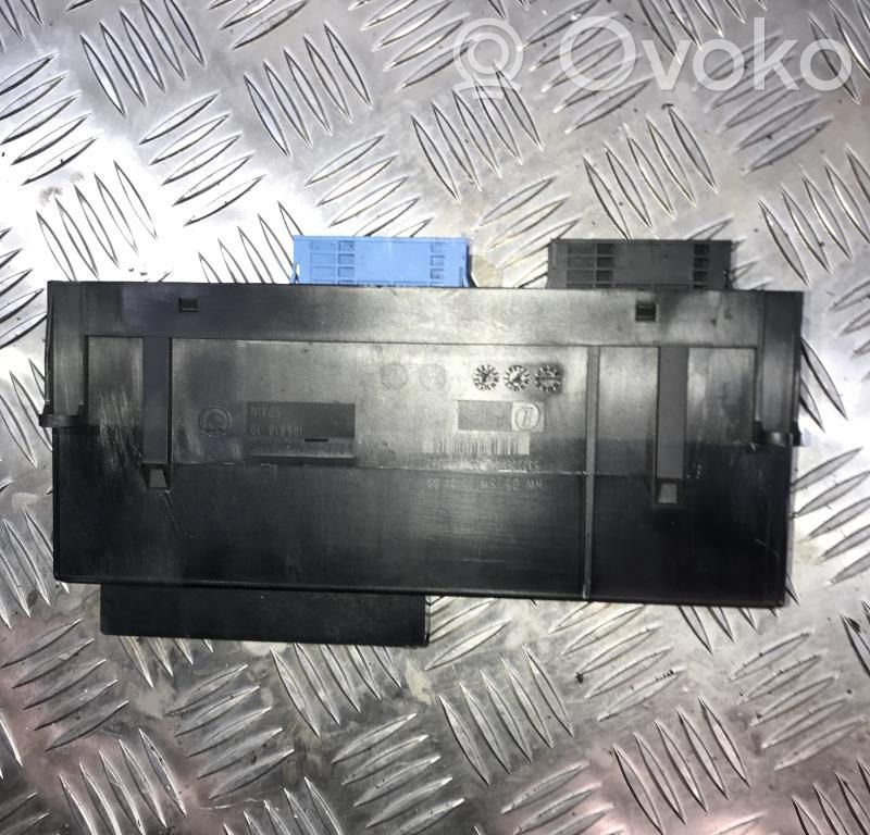BMW 1 E81 E87 Engine control unit/module 