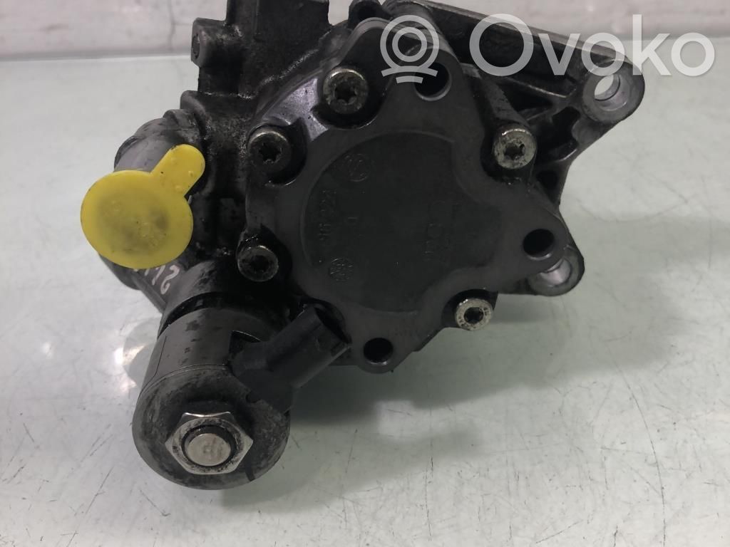 BMW 1 E82 E88 Power steering pump 