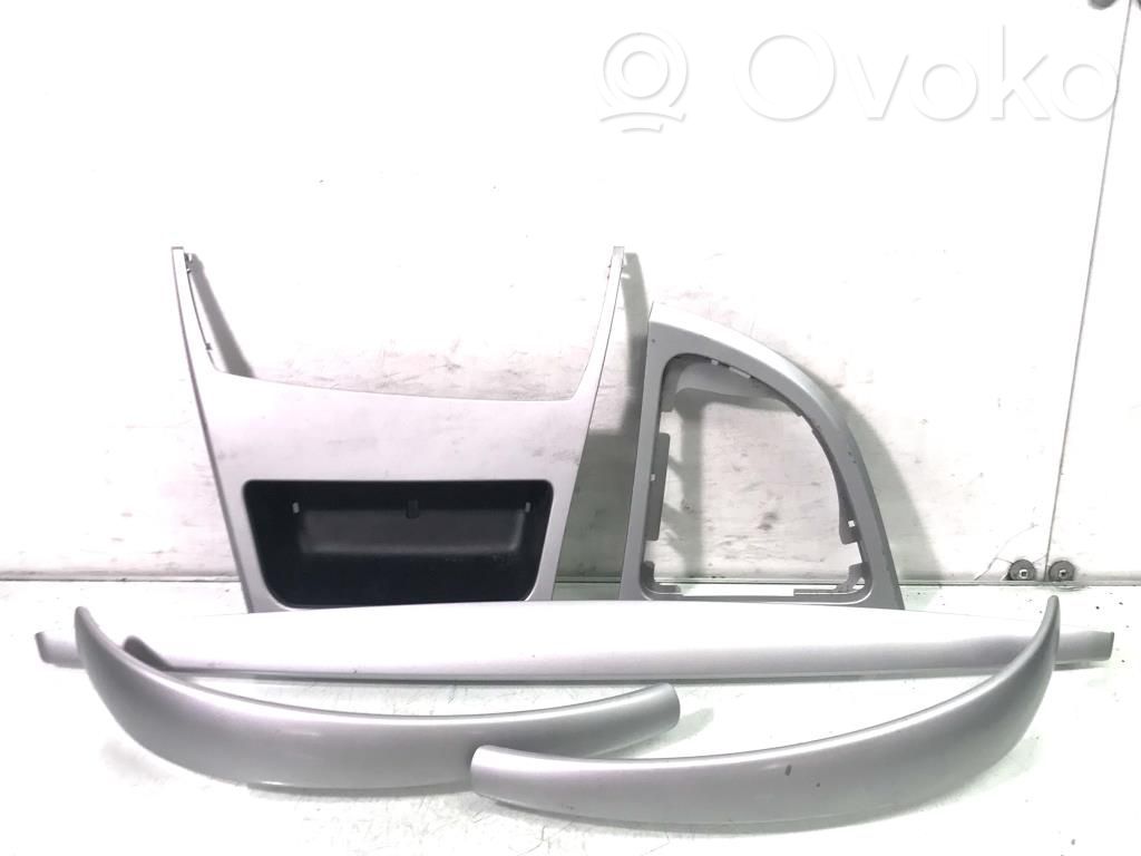 BMW 1 E82 E88 Sisustuksen koristelusarja 