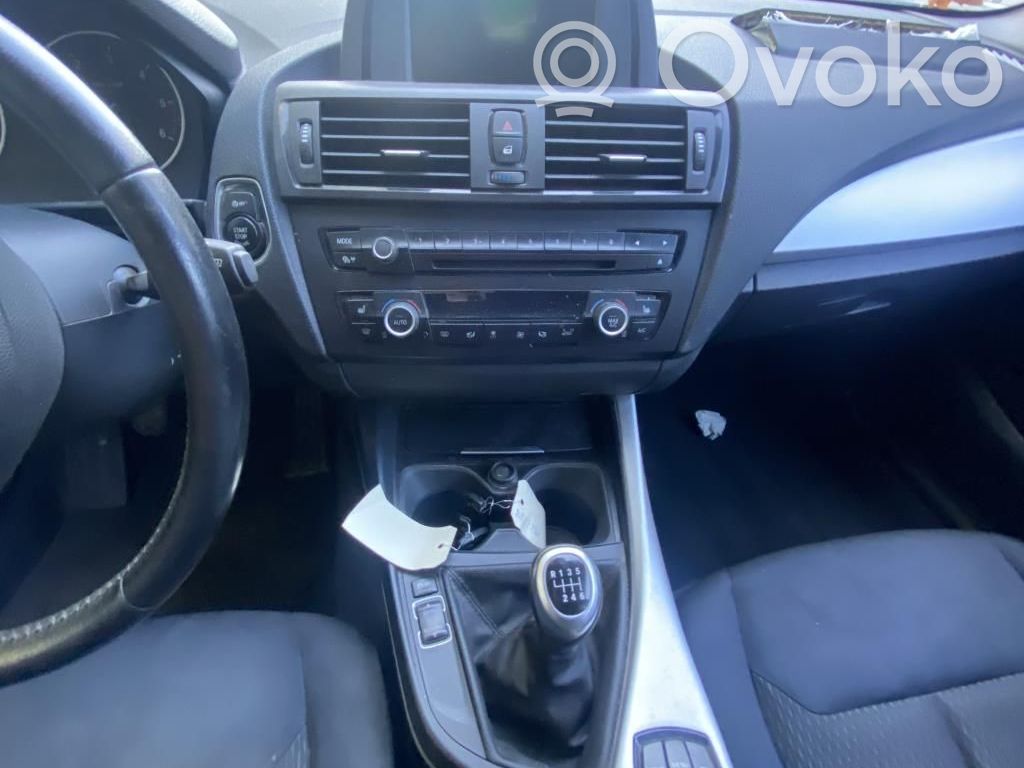 BMW 1 F20 F21 Panel / Radioodtwarzacz CD/DVD/GPS 