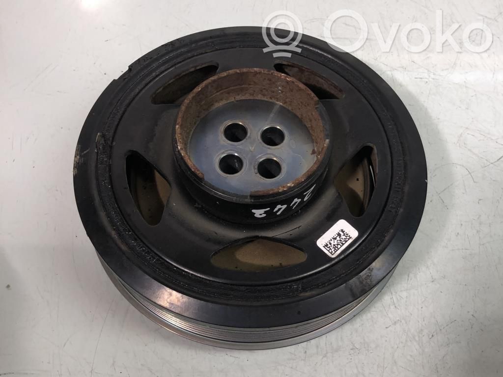 BMW 2 F45 Koło pasowe wału korbowego 