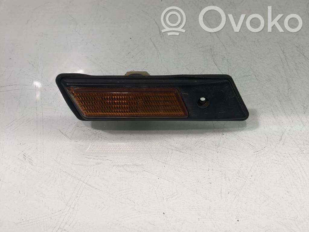 Front indicator light   63138357047