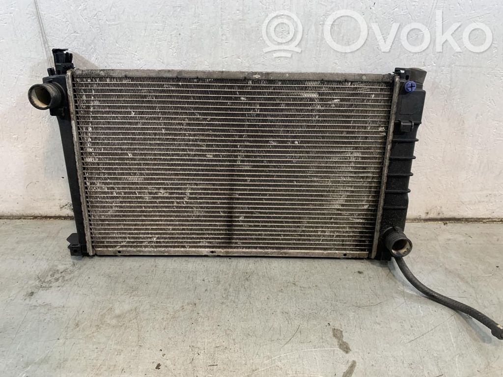 BMW 3 E36 Coolant radiator 