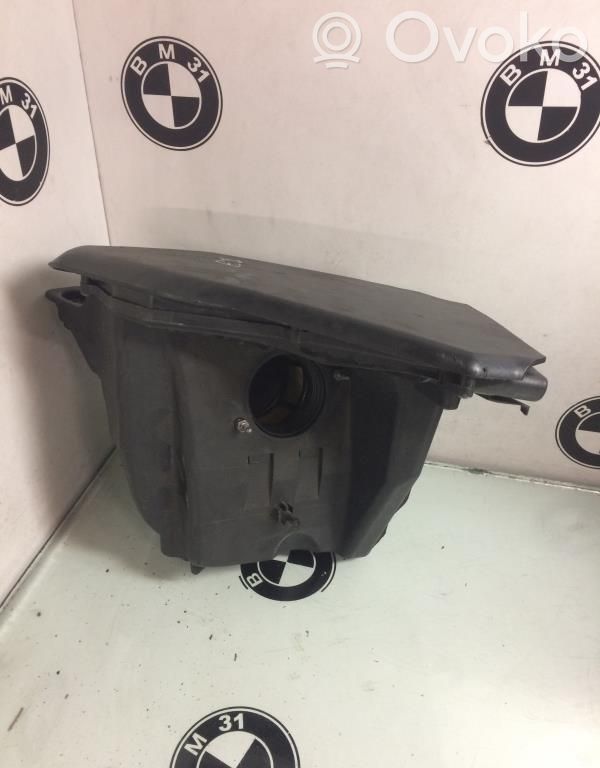 BMW 3 E46 Air filter box 