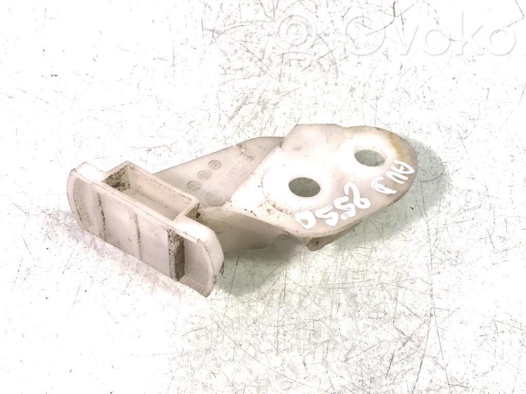 BMW 3 E46 Fender mounting bracket 