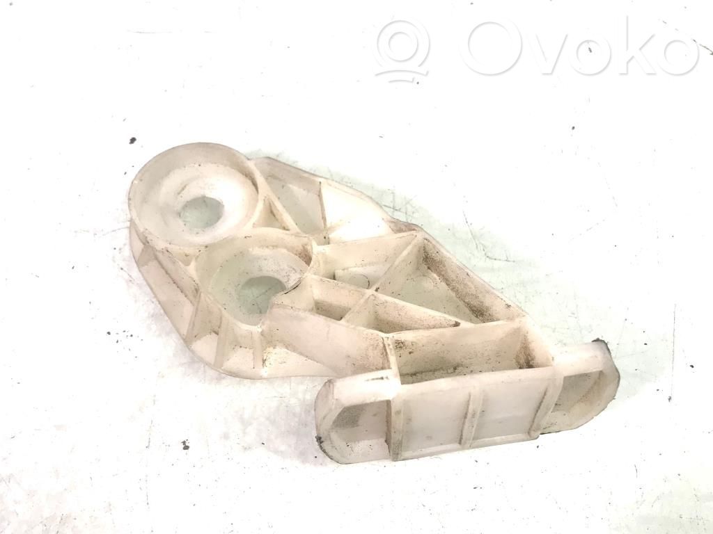 BMW 3 E46 Fender mounting bracket 