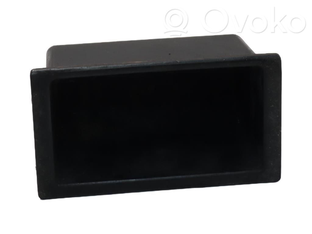 BMW 3 E46 Center console 