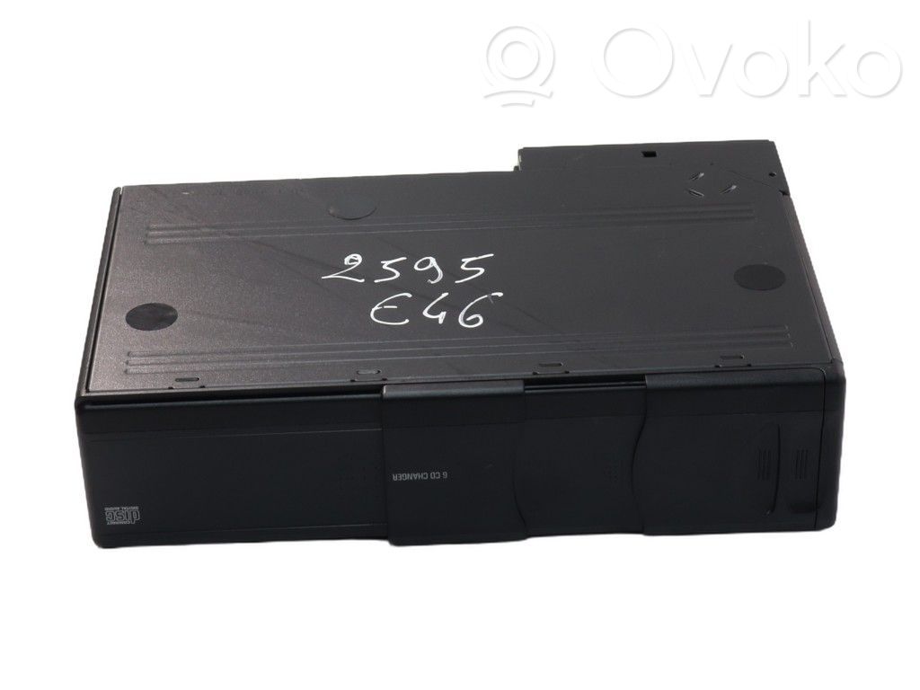 BMW 3 E46 CD/DVD keitiklis 