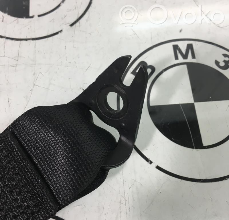 BMW 3 E90 E91 Klamra środkowego pasa bezpieczeństwa fotela tylnego 