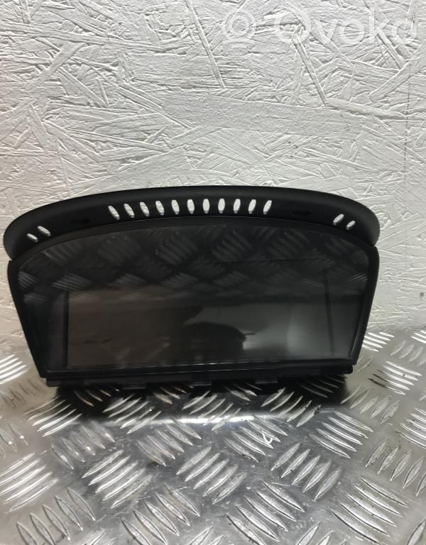 Navigation unit CD/DVD player   65829193757