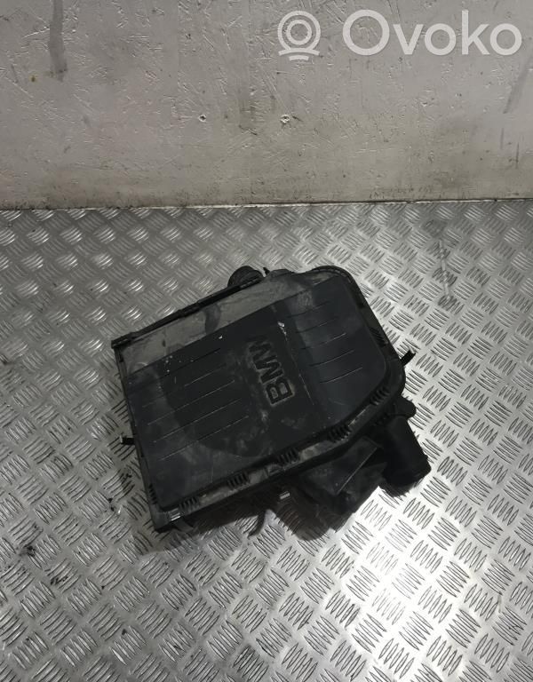 BMW 3 E92 E93 Luftfilterkasten 