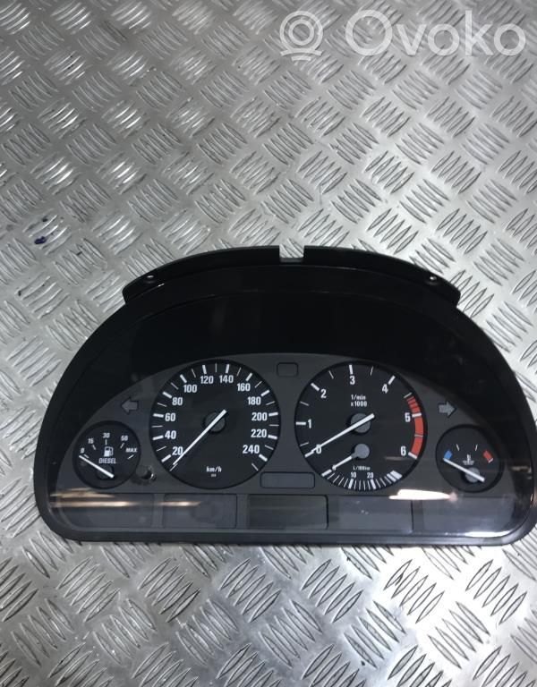 BMW 5 E39 Speedometer (instrument cluster) 