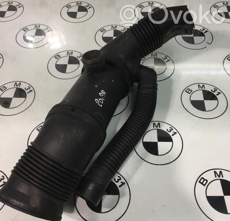 BMW 5 E39 Ilmanoton letku 