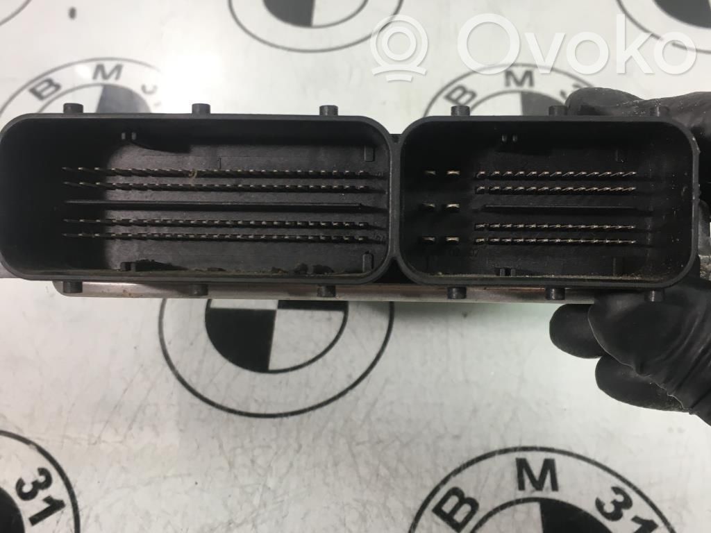 BMW 5 E60 E61 Moottorin ohjainlaite/moduuli 