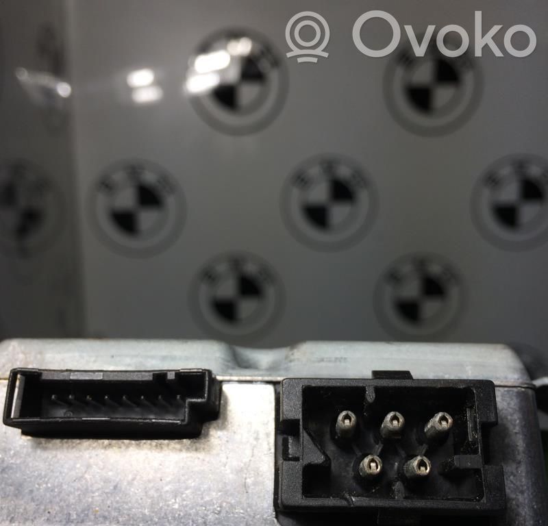 Module de contrôle airbag   61359110846