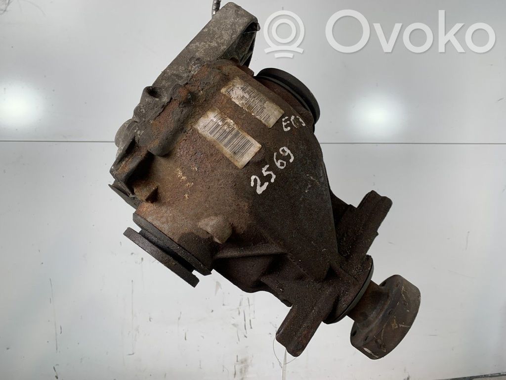 BMW 6 E63 E64 Galinis reduktorius 